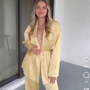 Zara 2 pieces set belted pleated kimono and pleated wide leg pants yellow